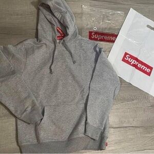 Grey Supreme Hoodie | Size Medium